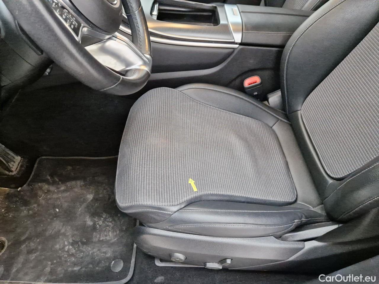  Mercedes  GLC  200 4MATIC #32