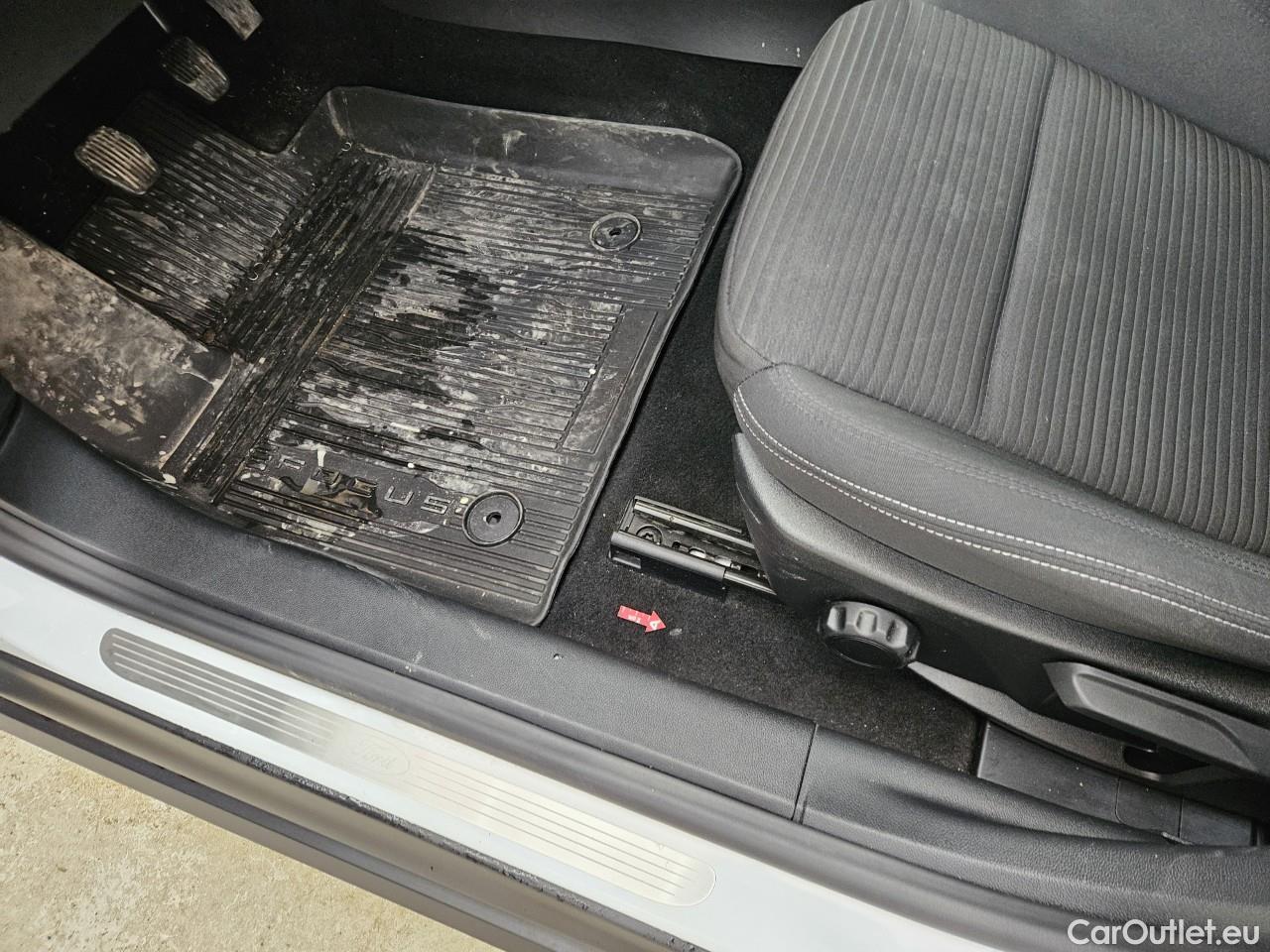  Ford  Focus 1.5 EcoBlue 120CP Titanium #47