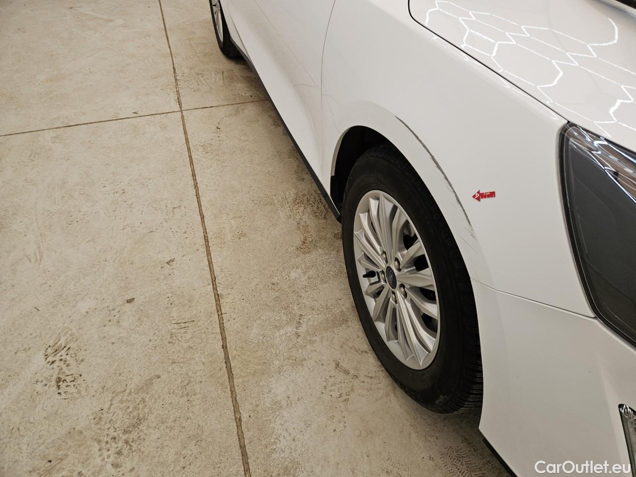  Ford  Focus 1.5 EcoBlue 120CP Titanium #17