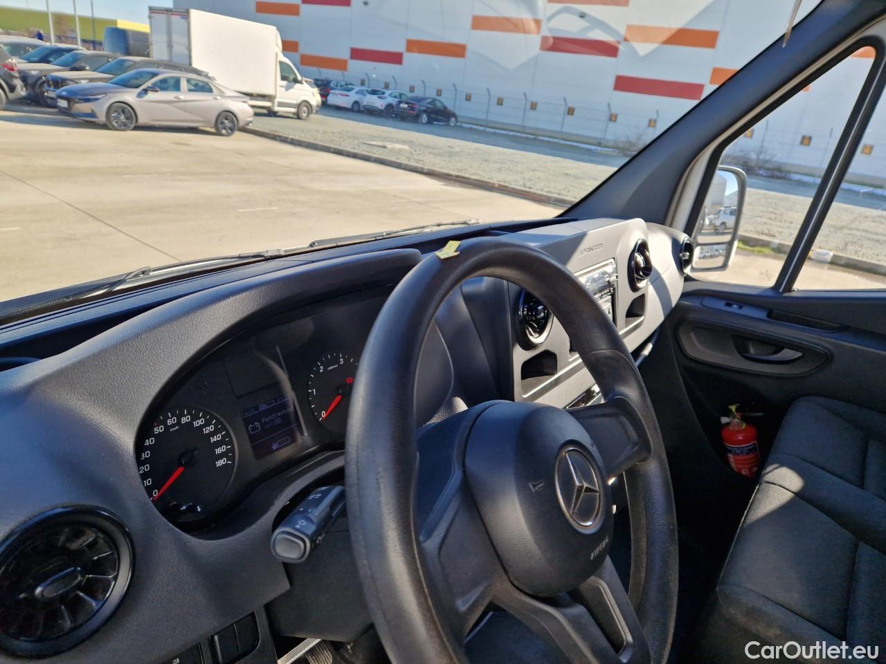  Mercedes  Sprinter 314 CDI FWD MWB HRF #52