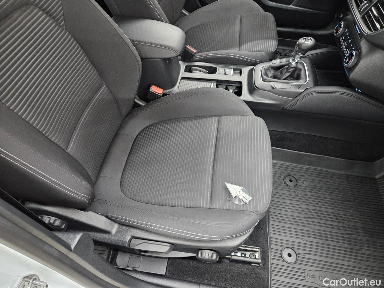  Ford  Focus 1.5 EcoBlue 120CP Titanium #40