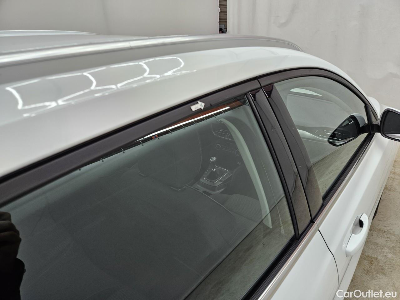  Ford  Focus 1.5 EcoBlue 120CP Titanium #18