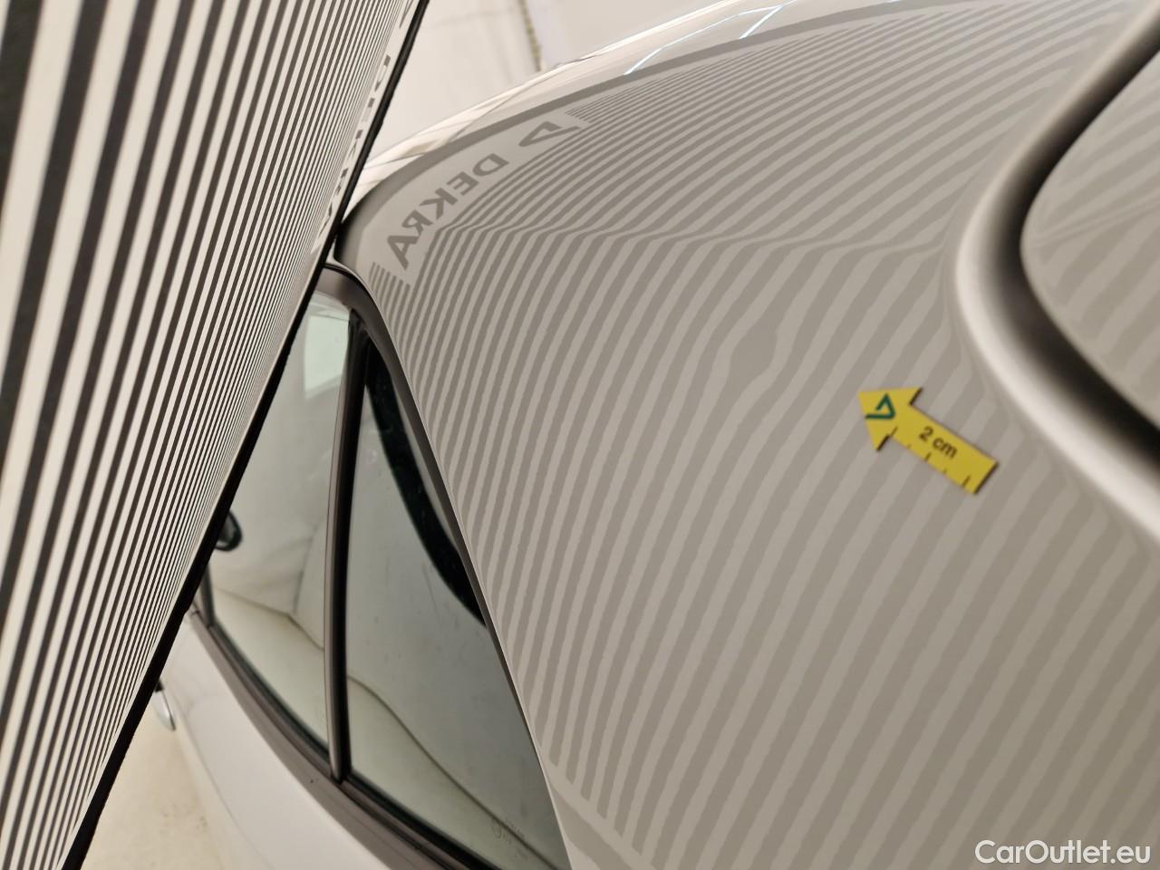  Toyota  Corolla 1.8 Hybrid Dynamic HSD #47