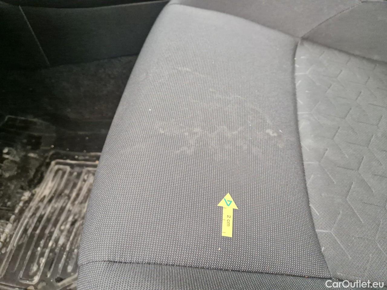  Toyota  Corolla 1.8 Hybrid Dynamic HSD #56