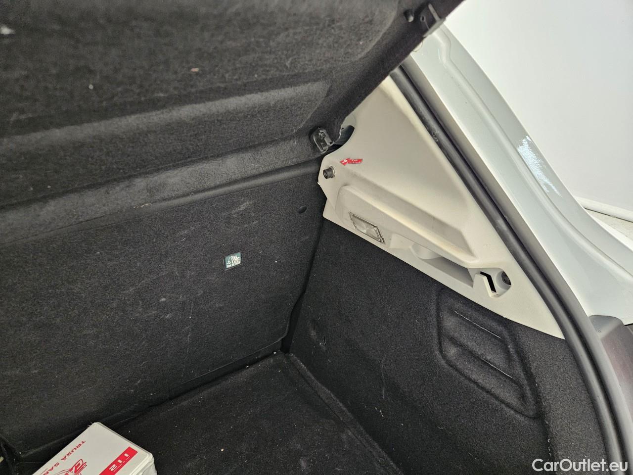  Renault  Clio 1.0 TCe 90CP Life #52