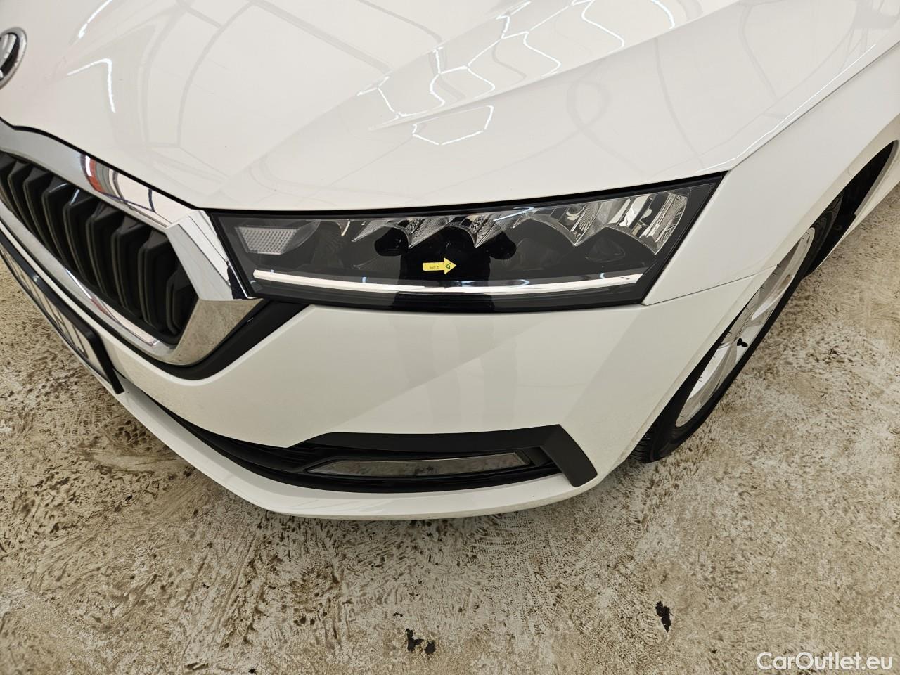  Skoda  Octavia 2.0 TDI 115CP Ambition Combi #3