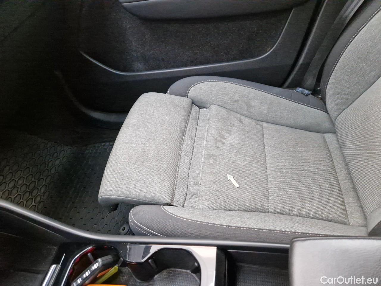  Volvo  XC 40 1.5 T5 PHEV Plus Dark Recharge DCT #8