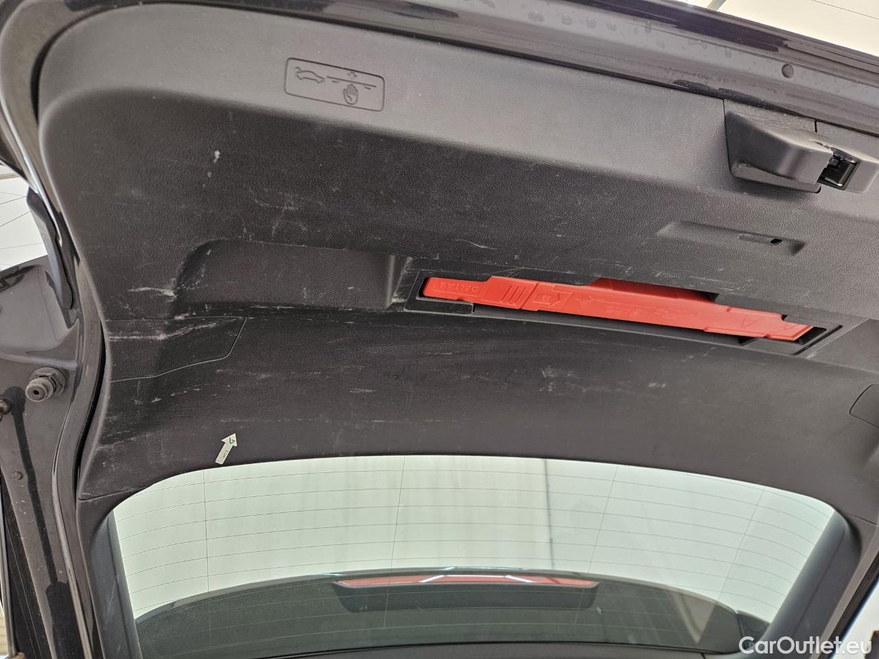  Volkswagen  Golf  2.0 TDI 116HP DSG Life Variant #57