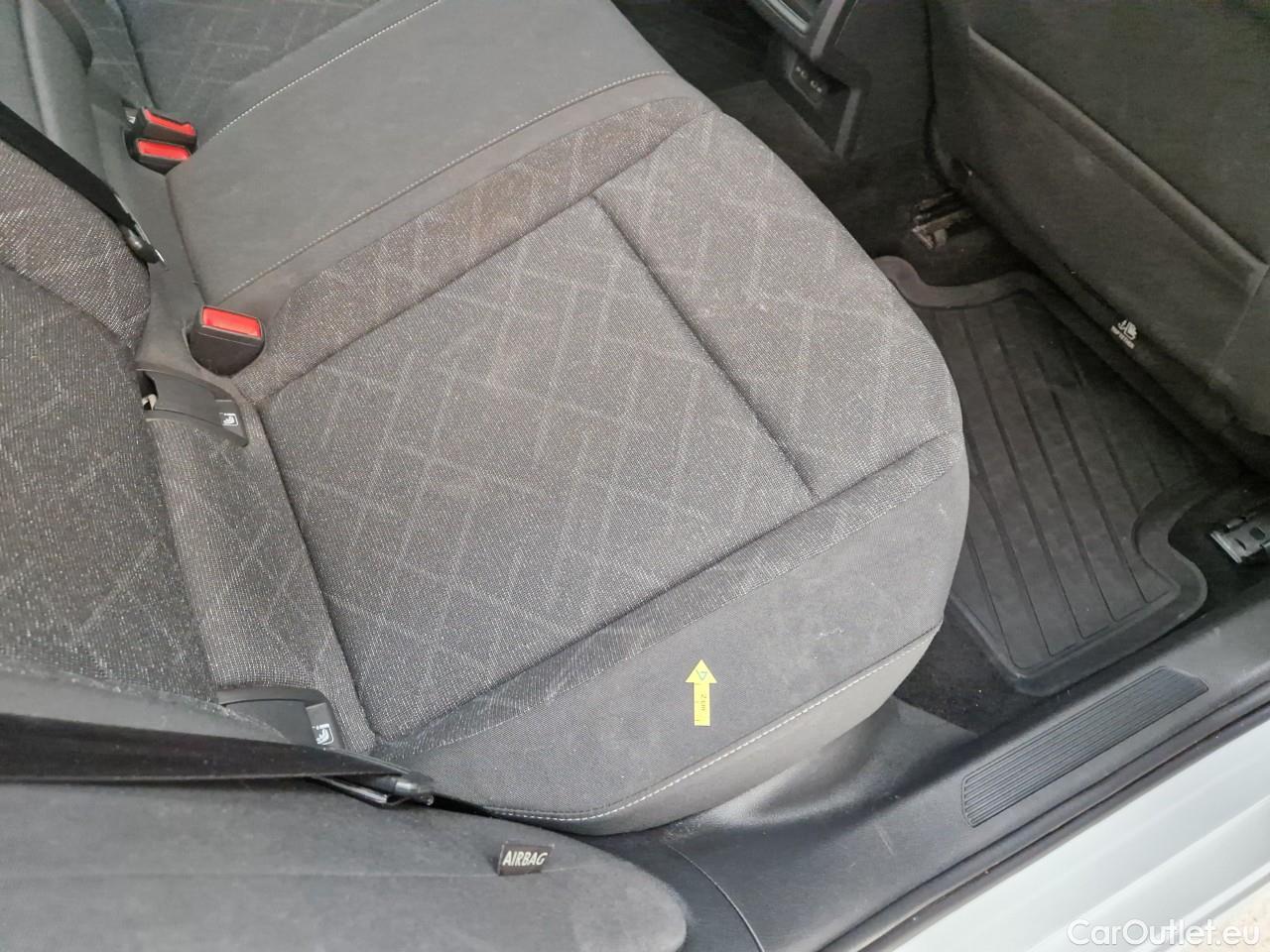  Volkswagen  Golf  Life 1.5 eTSI ACT DSG mild-Hybrid #20