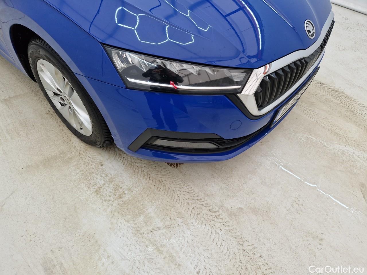  Skoda  Octavia 2.0 TDI 150CP Ambition DSG #6