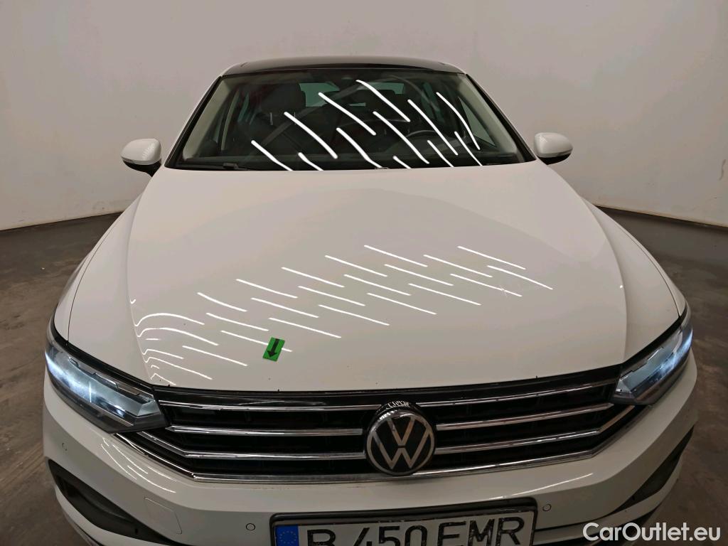  Volkswagen  Passat Highline2.0 TDI SCR DSG 4Mot 200CP #3