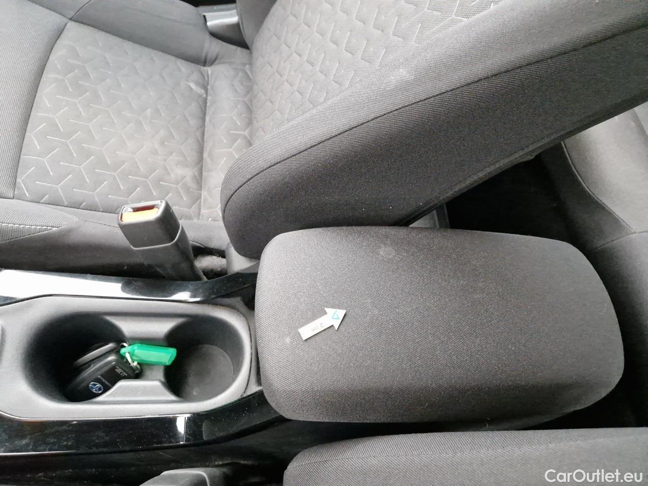  Toyota  Corolla 1.8 Hybrid Dynamic HSD #60