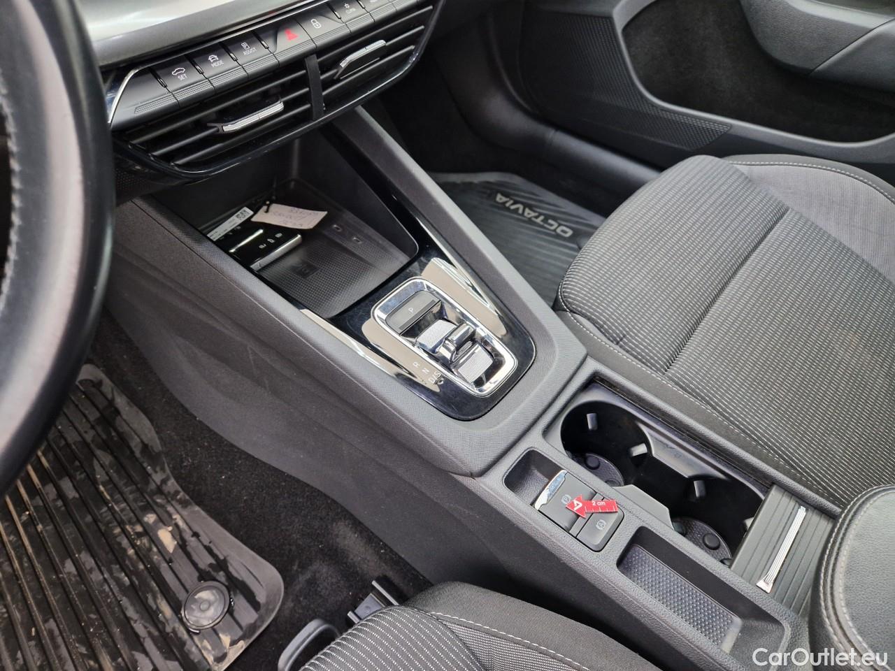  Skoda  Octavia 2.0 TDI 150CP Ambition DSG #23