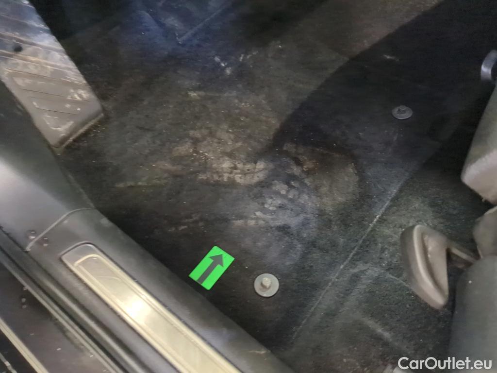  Volkswagen  Passat Highline2.0 TDI SCR DSG 4Mot 200CP #18