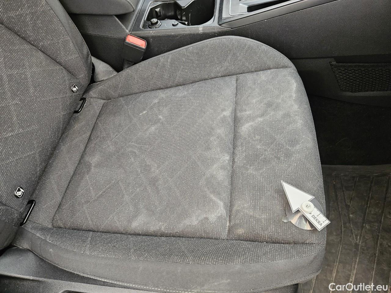  Volkswagen  Golf  2.0 TDI 116HP DSG Life Variant #49