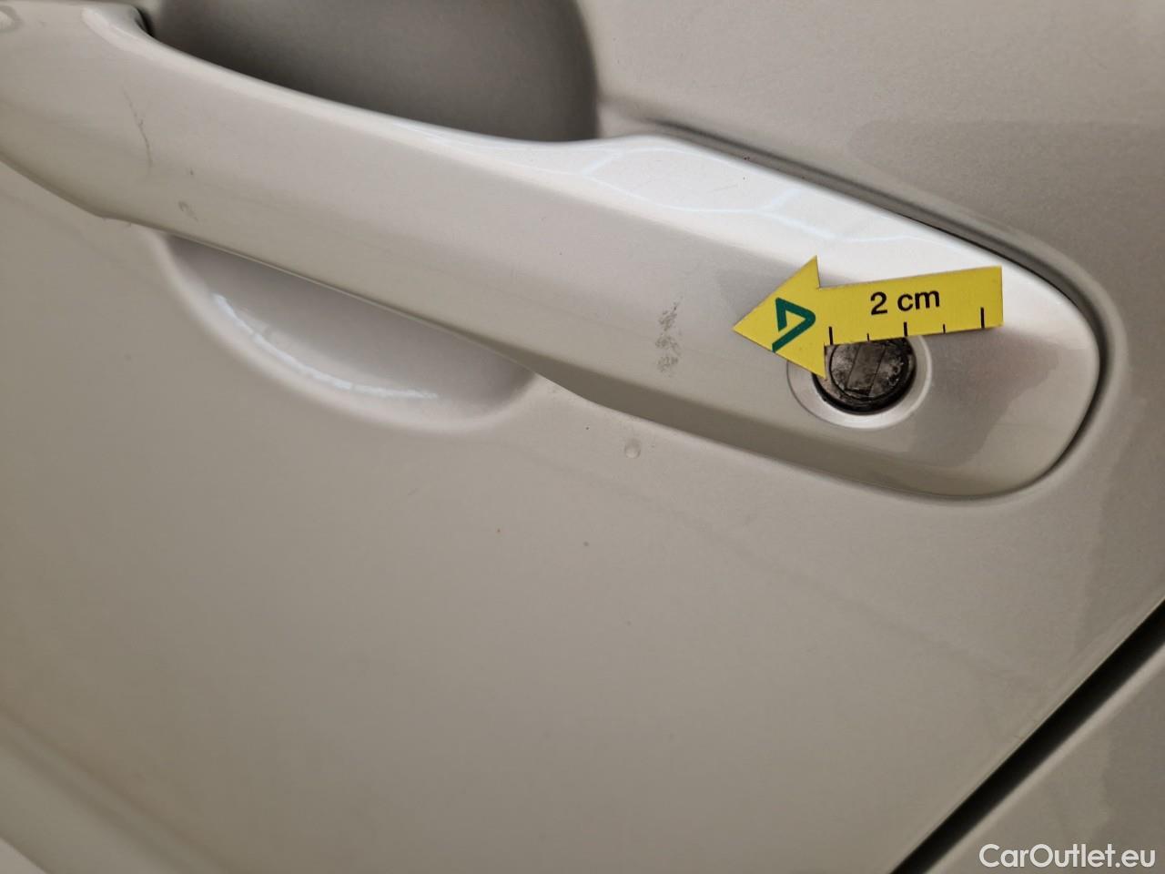  Toyota  Corolla 1.8 Hybrid Dynamic HSD #4