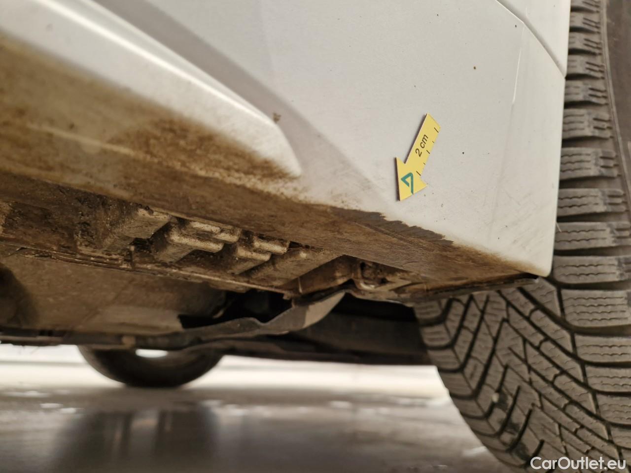  Toyota  Corolla 1.8 Hybrid Dynamic HSD #29