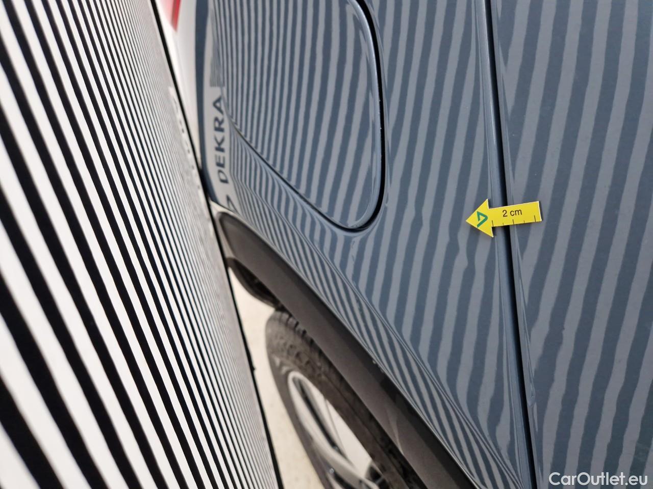  Volvo  XC 40 1.5 T5 PHEV Plus Dark Recharge DCT #14