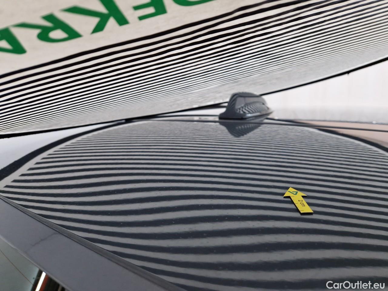  Volvo  XC 40 1.5 T5 PHEV Plus Dark Recharge DCT #16