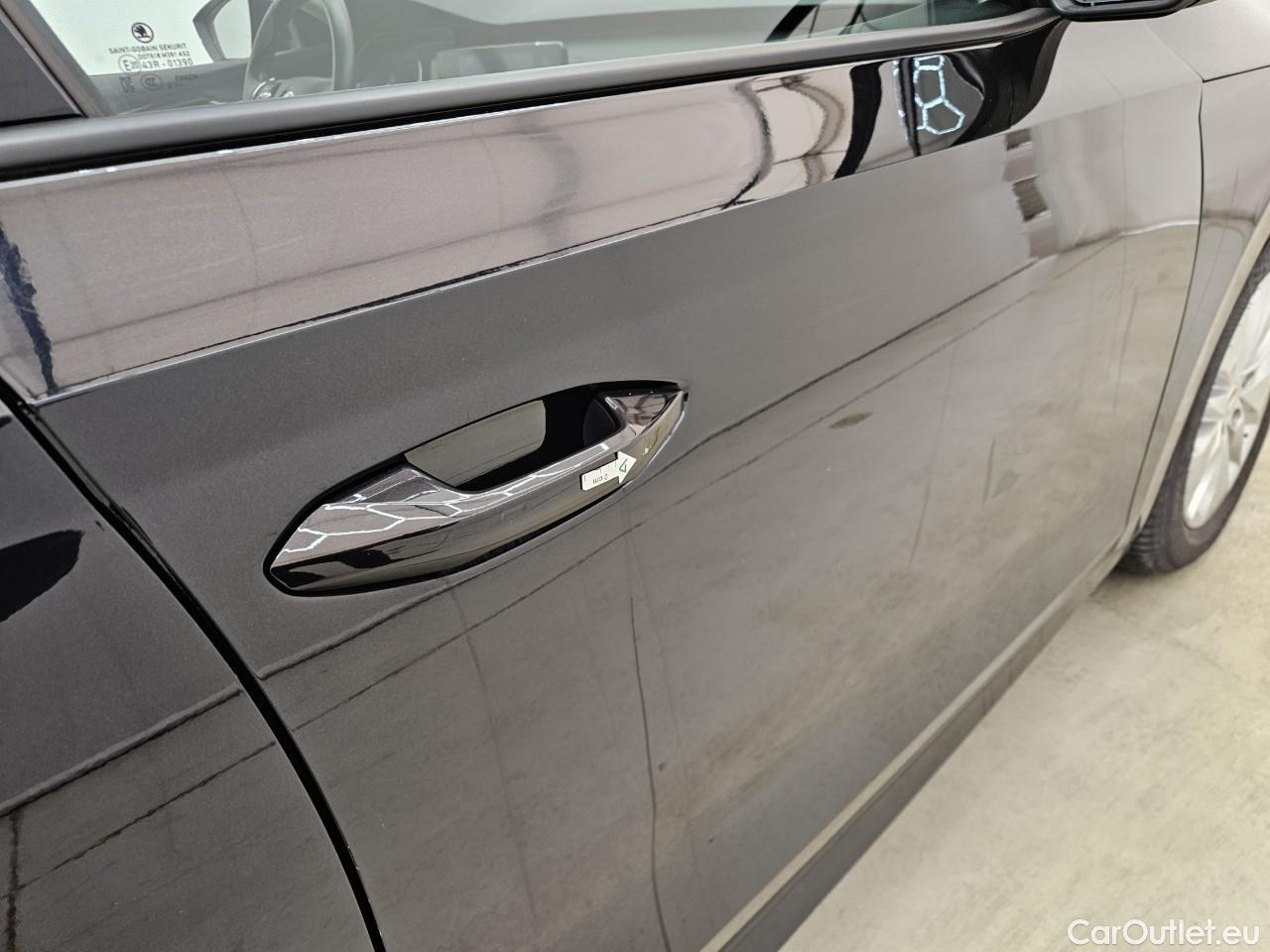  Skoda  Octavia 2.0 TDI 150CP Ambition DSG #19