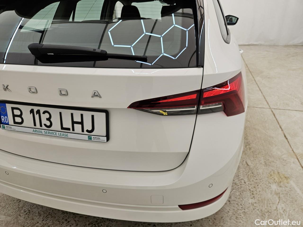  Skoda  Octavia 2.0 TDI 115CP Ambition Combi #21