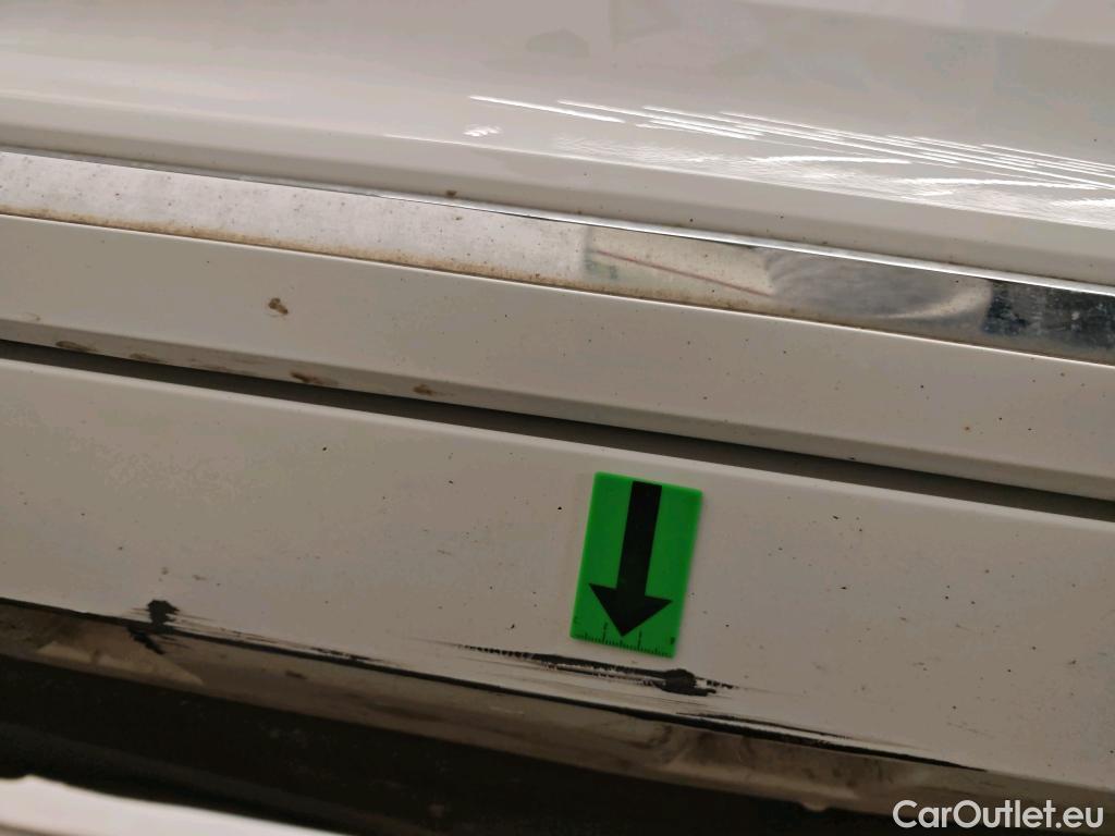  Volkswagen  Passat Highline2.0 TDI SCR DSG 4Mot 200CP #16