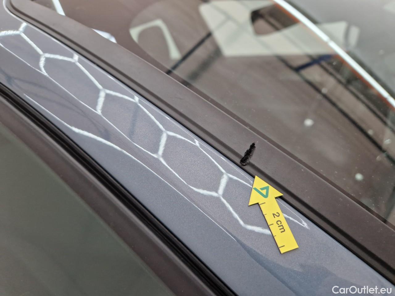  Volvo  XC 40 1.5 T5 PHEV Plus Dark Recharge DCT #10