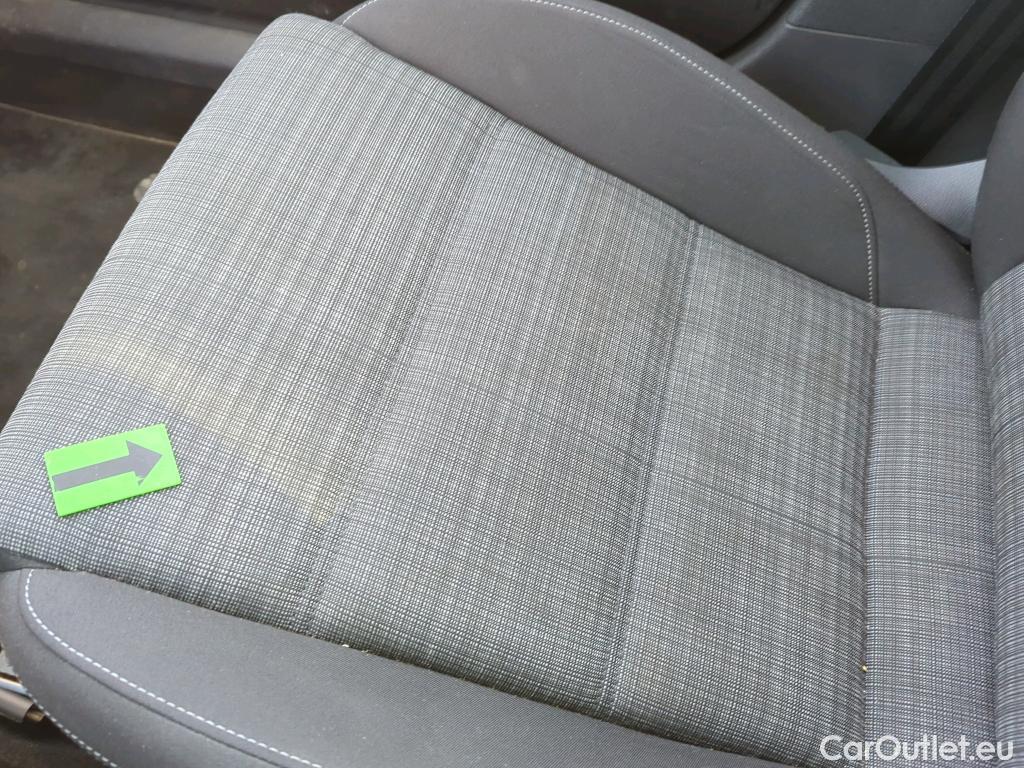  Volkswagen  Passat Comfortline1.5 TSI ACT DSG 150 CP #28