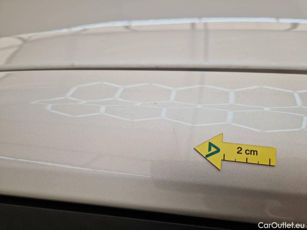  Toyota  Corolla 1.8 Hybrid Dynamic HSD #18