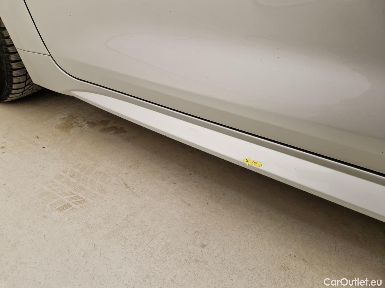  Toyota  Corolla 1.8 Hybrid Dynamic HSD #5