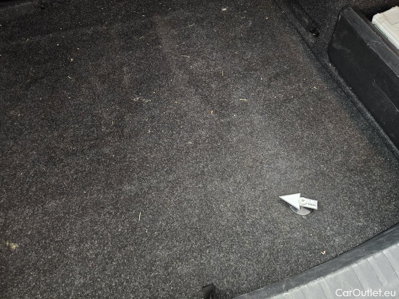  Skoda  Octavia 2.0 TDI 150CP Ambition DSG #41