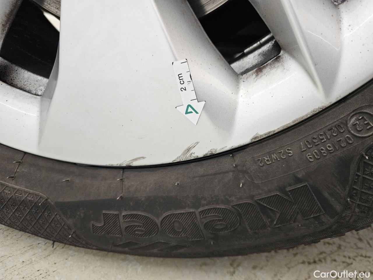  Skoda  Octavia 2.0 TDI 150CP Ambition DSG #8