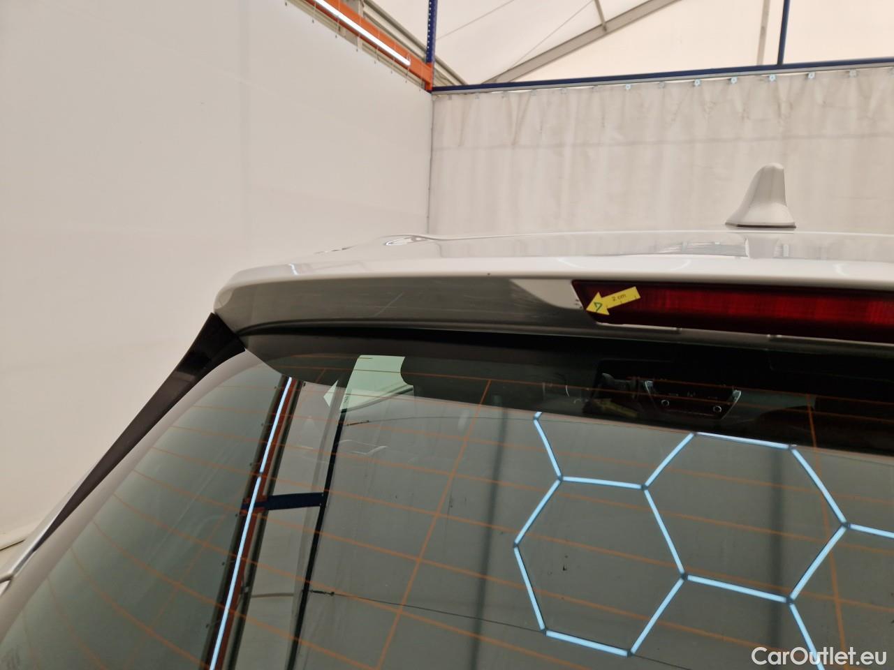  Toyota  Corolla 1.8 Hybrid Dynamic HSD #44