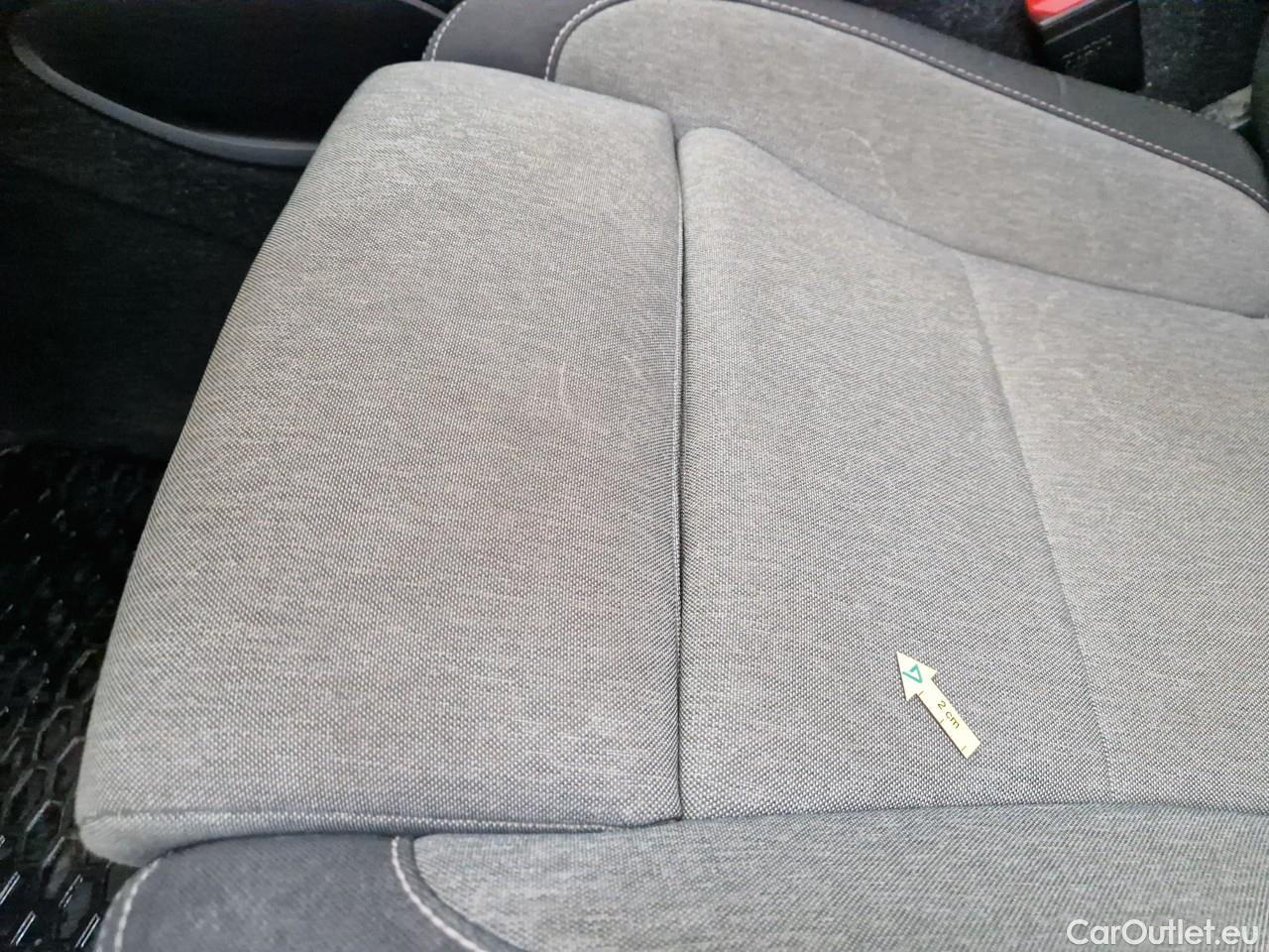  Volvo  XC 40 1.5 T5 PHEV Plus Dark Recharge DCT #5