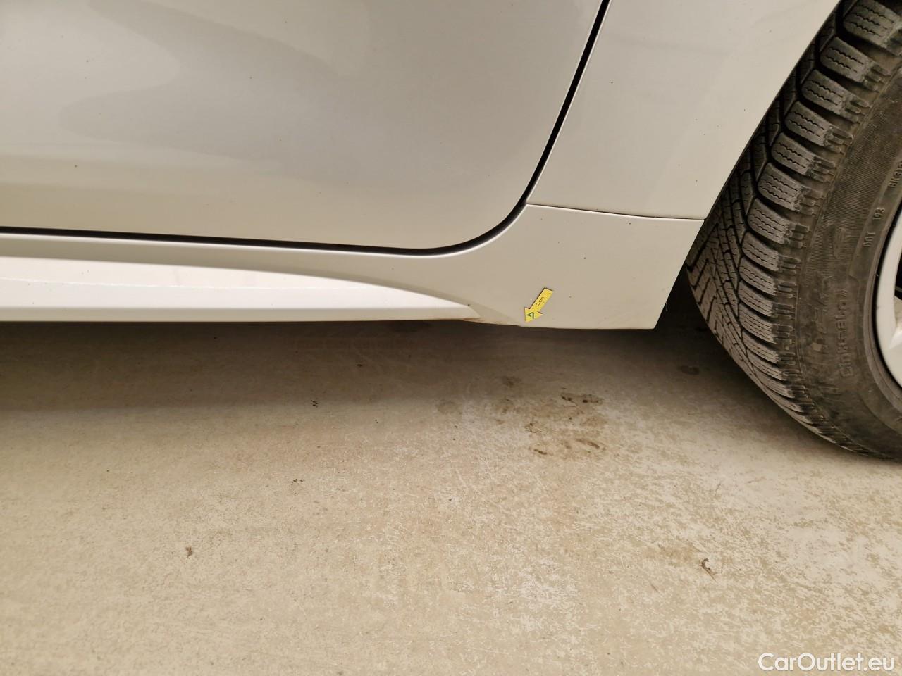  Toyota  Corolla 1.8 Hybrid Dynamic HSD #30