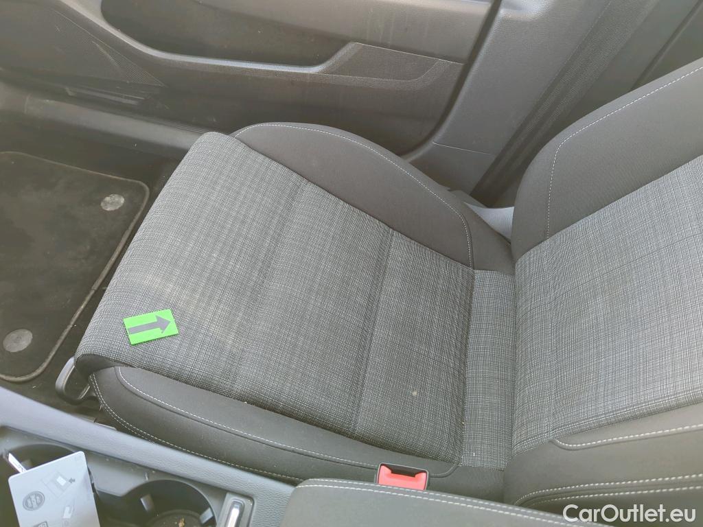  Volkswagen  Passat Comfortline1.5 TSI ACT DSG 150 CP #27