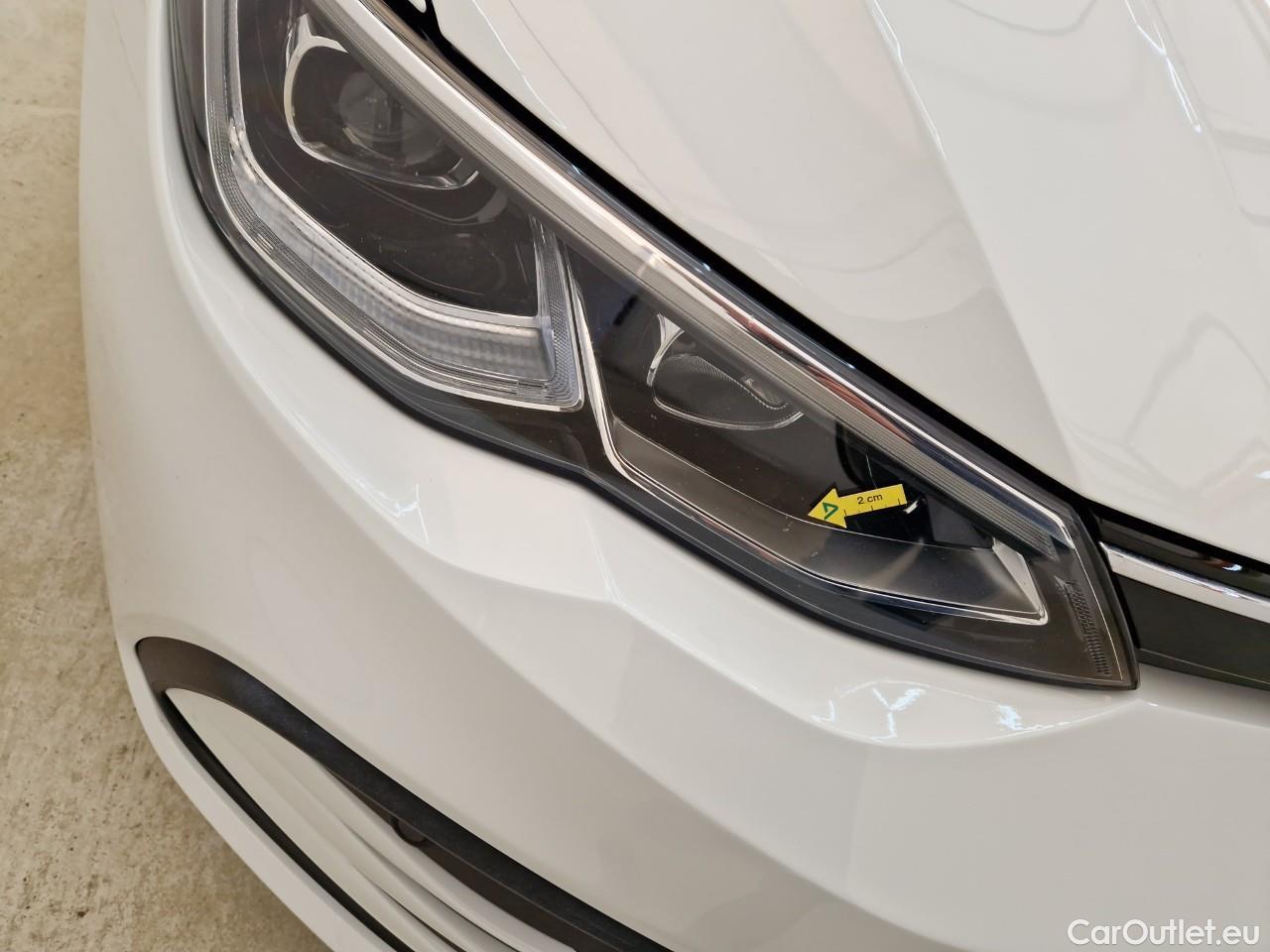  Volkswagen  Golf  Life 1.5 eTSI ACT DSG mild-Hybrid #3