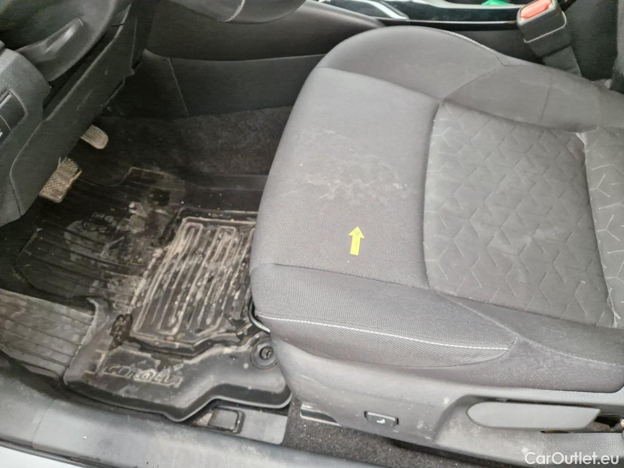  Toyota  Corolla 1.8 Hybrid Dynamic HSD #55