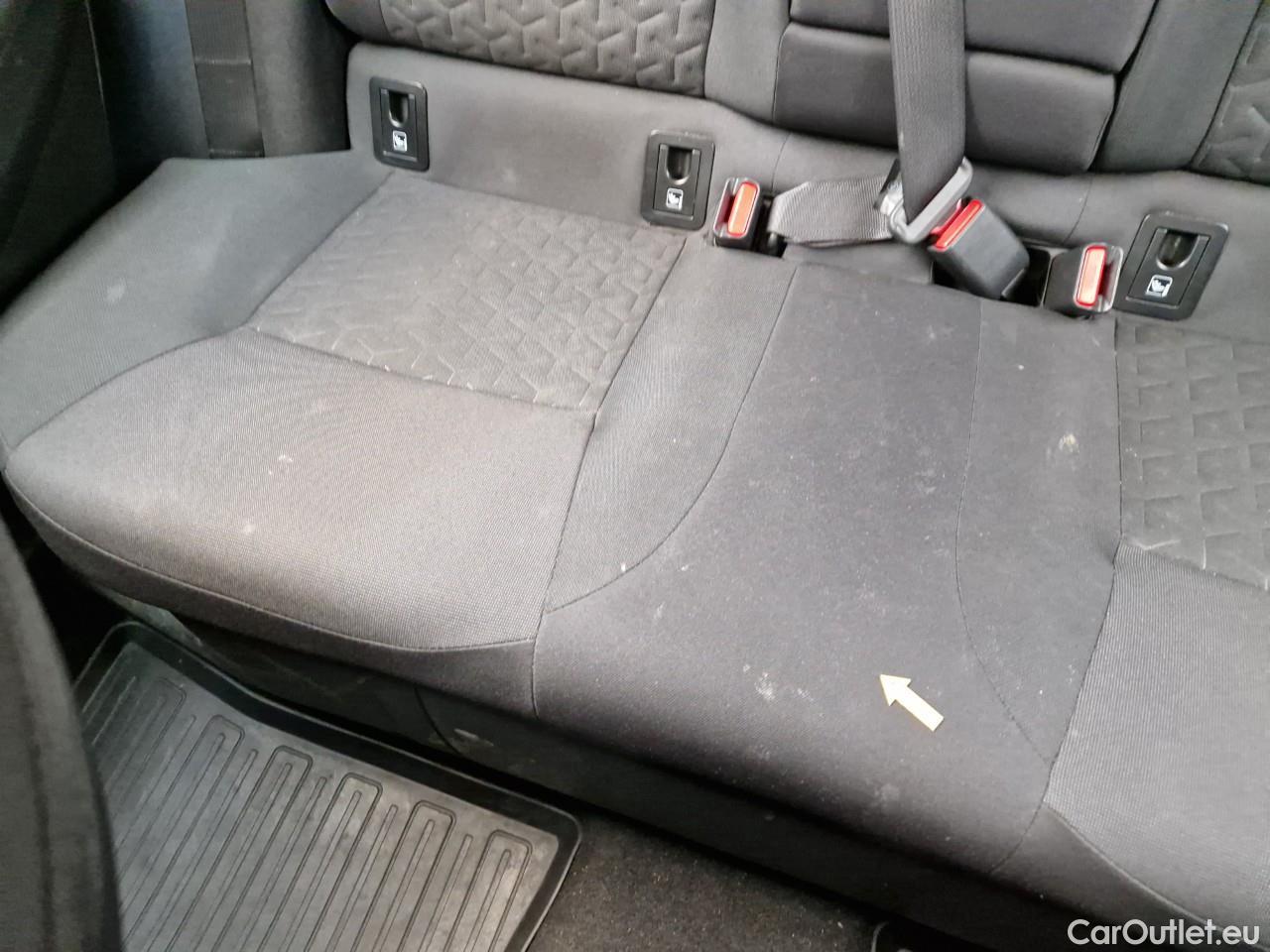  Toyota  Corolla 1.8 Hybrid Dynamic HSD #62