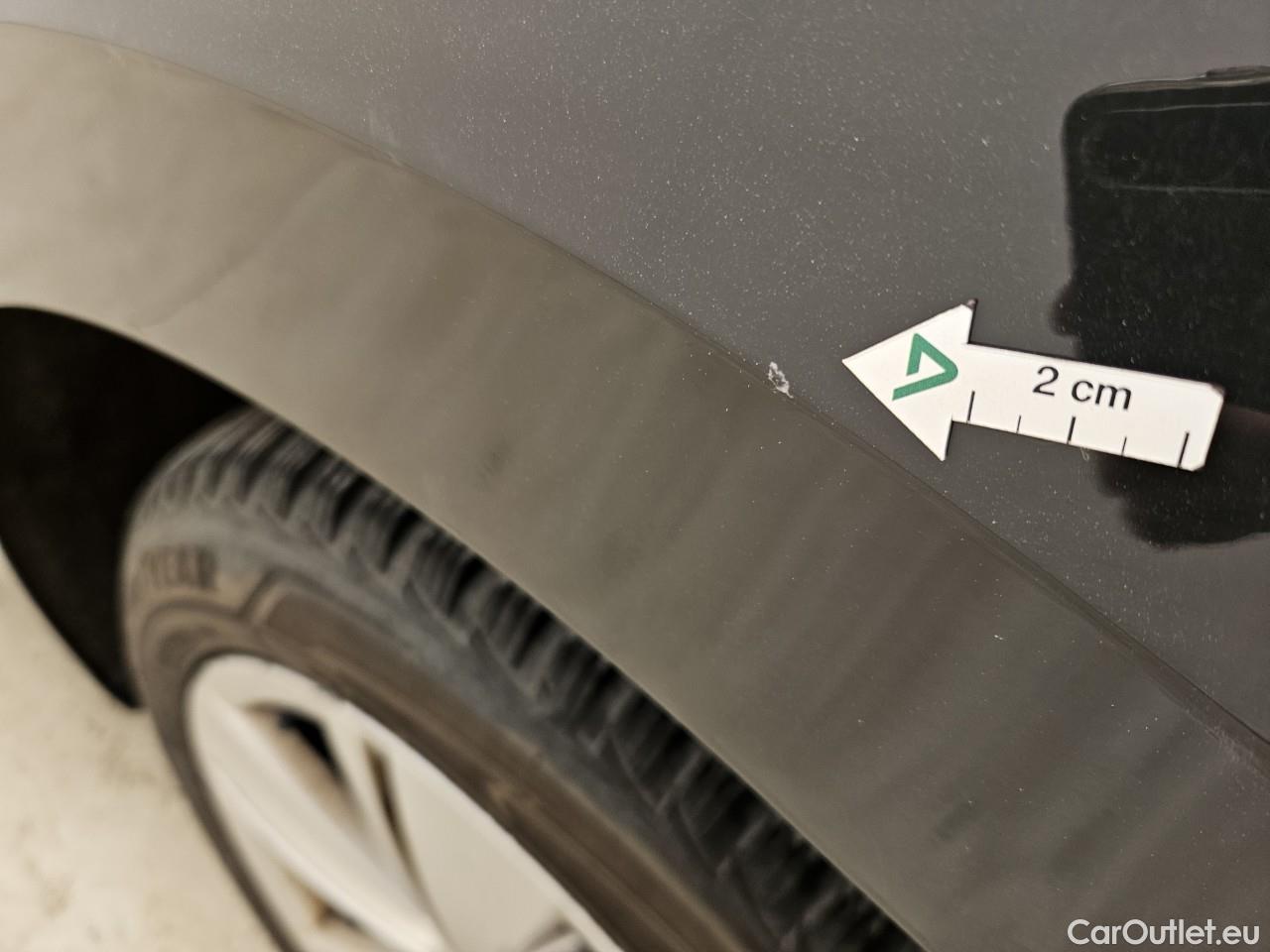  Volkswagen  Golf  2.0 TDI 116HP DSG Life Variant #38