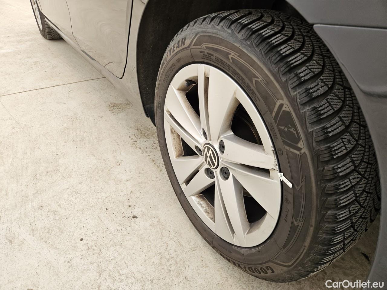  Volkswagen  Golf  2.0 TDI 116HP DSG Life Variant #37