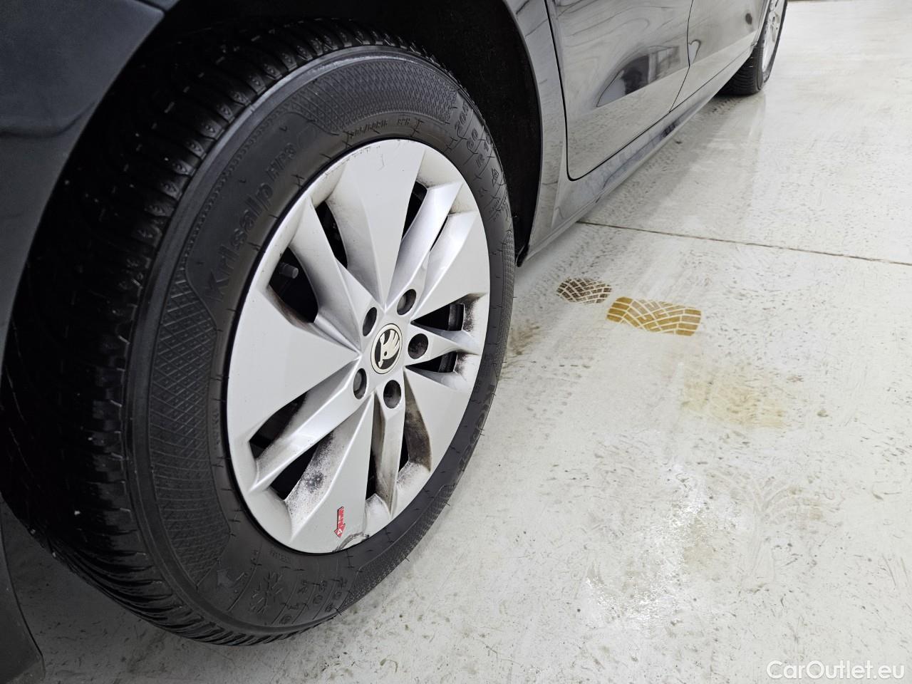  Skoda  Octavia 2.0 TDI 150CP Ambition DSG #24