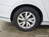  Volkswagen  Passat 2.0 TDI SCR 147kW DSG Elegance Variant #10