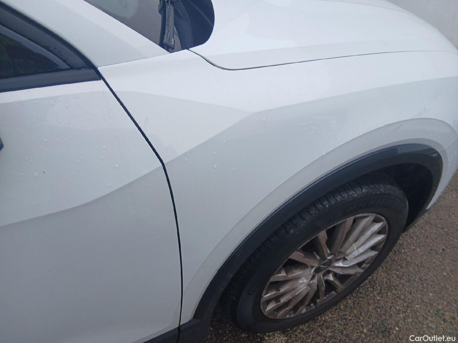  Audi  Q2 AUDI  / 2016 / 5P / todoterreno Design 30 TFSI 85kW (116CV) #25