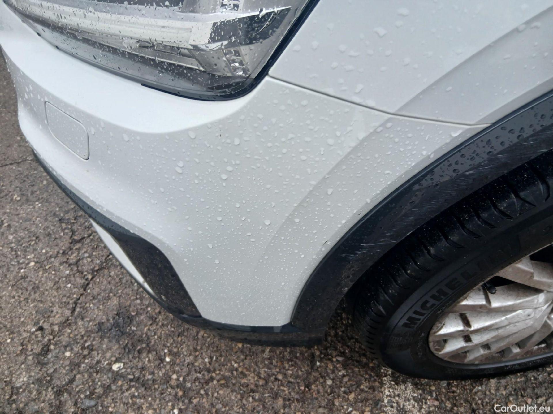  Audi  Q2 AUDI  / 2016 / 5P / todoterreno Design 30 TFSI 85kW (116CV) #1