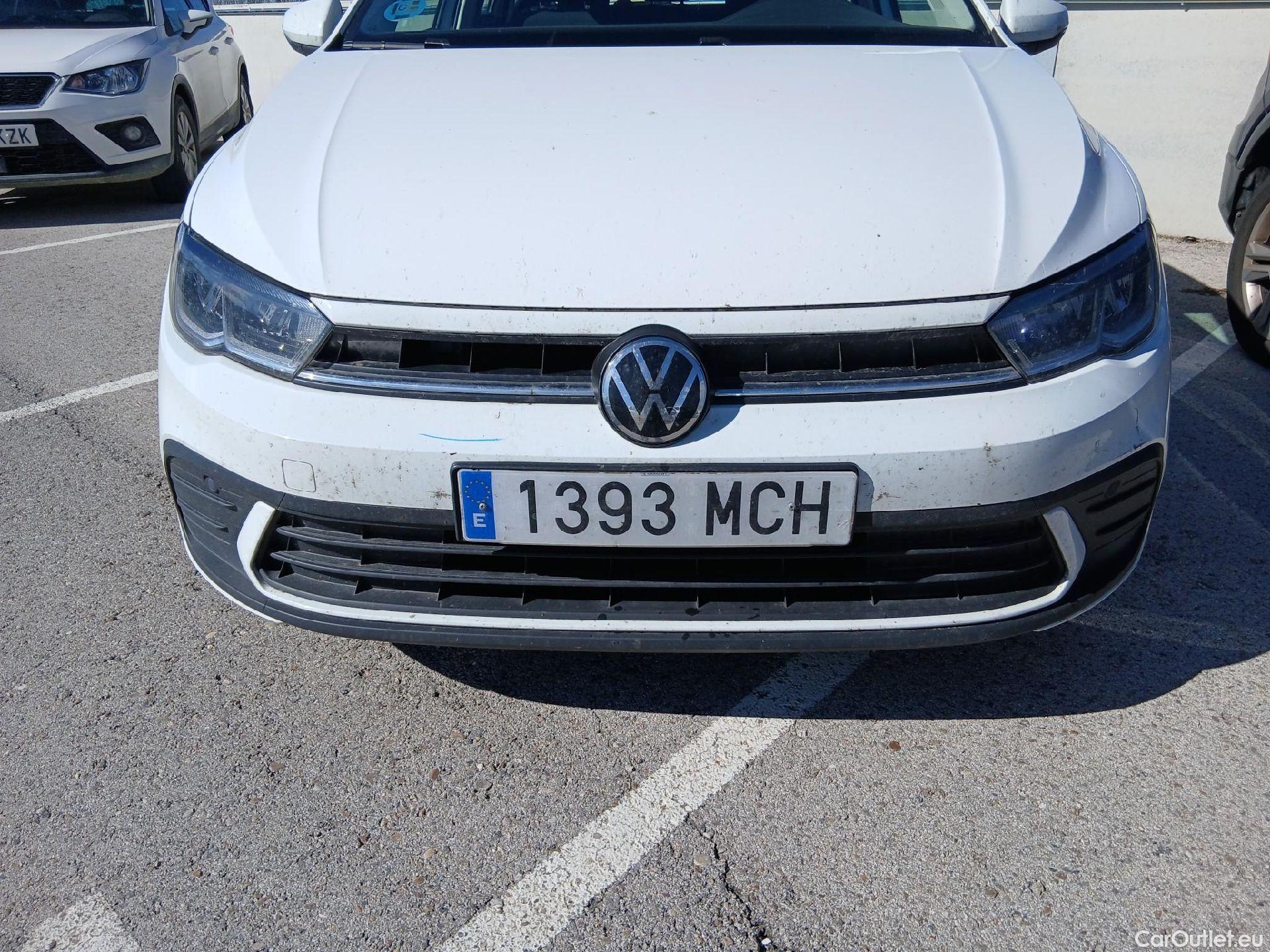  Volkswagen  Polo VOLKSWAGEN  / 2021 / 5P / berlina con portón Life 1.0 TSI 70kW (95CV) #4