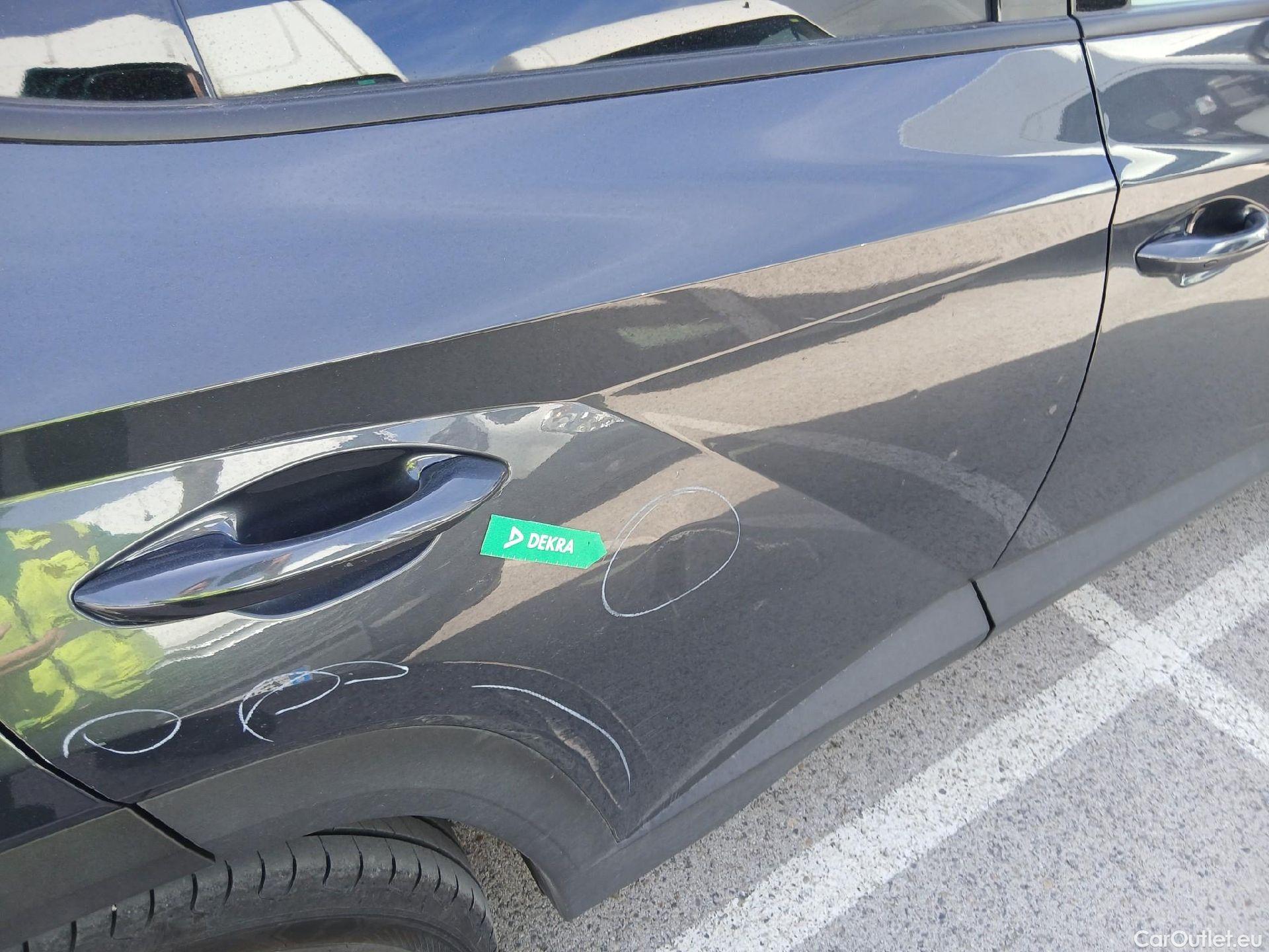  Hyundai  Tucson HYUNDAI  / 2020 / 5P / todoterreno 1.6 TGDI PHEV 195kW Tecno Sky Auto 4x4 #23