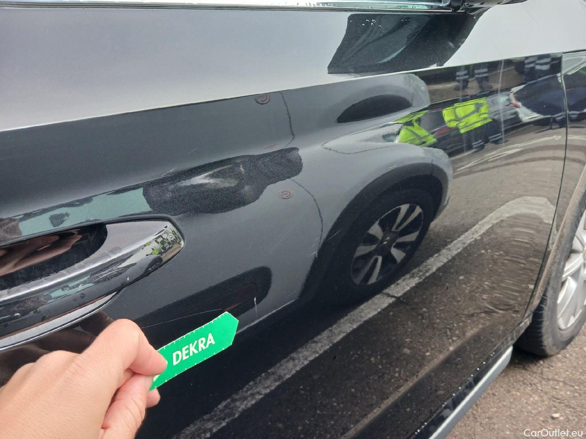  Skoda  KAMIQ SKODA  / 2019 / 5P / todoterreno 1.0 TSI 81kW (110CV) DSG Sport #27