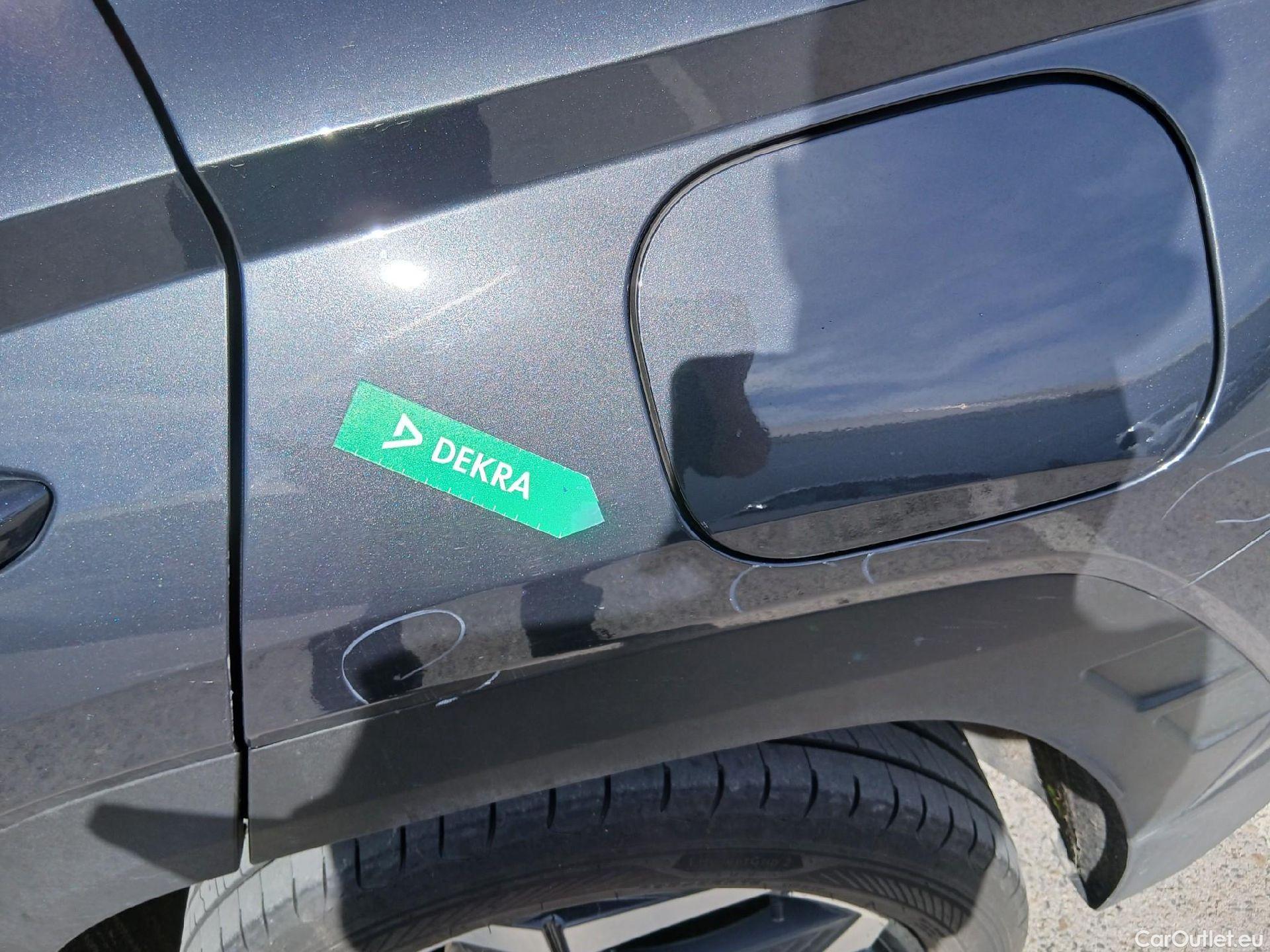  Hyundai  Tucson HYUNDAI  / 2020 / 5P / todoterreno 1.6 TGDI PHEV 195kW Tecno Sky Auto 4x4 #12