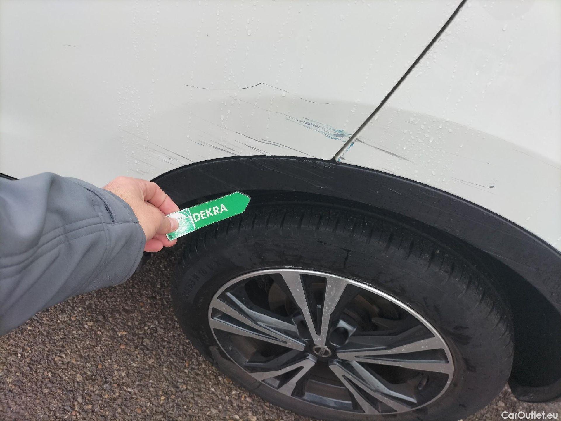  Nissan  Qashqai NISSAN  / 2017 / 5P / todoterreno DIG-T 103 kW (140 CV) E6D N-CONNECTA #23